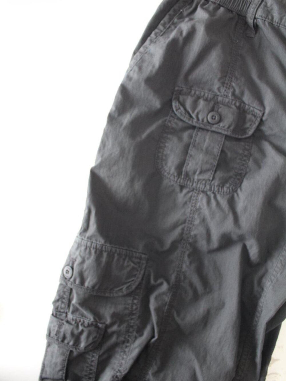 Aritzia TNA Romario Cargo Pants - Size Medium - Picture 8 of 11